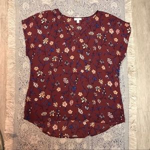 Floral Charming Charlie Top Size M